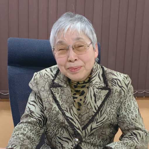 株式会社三協亀山郁子